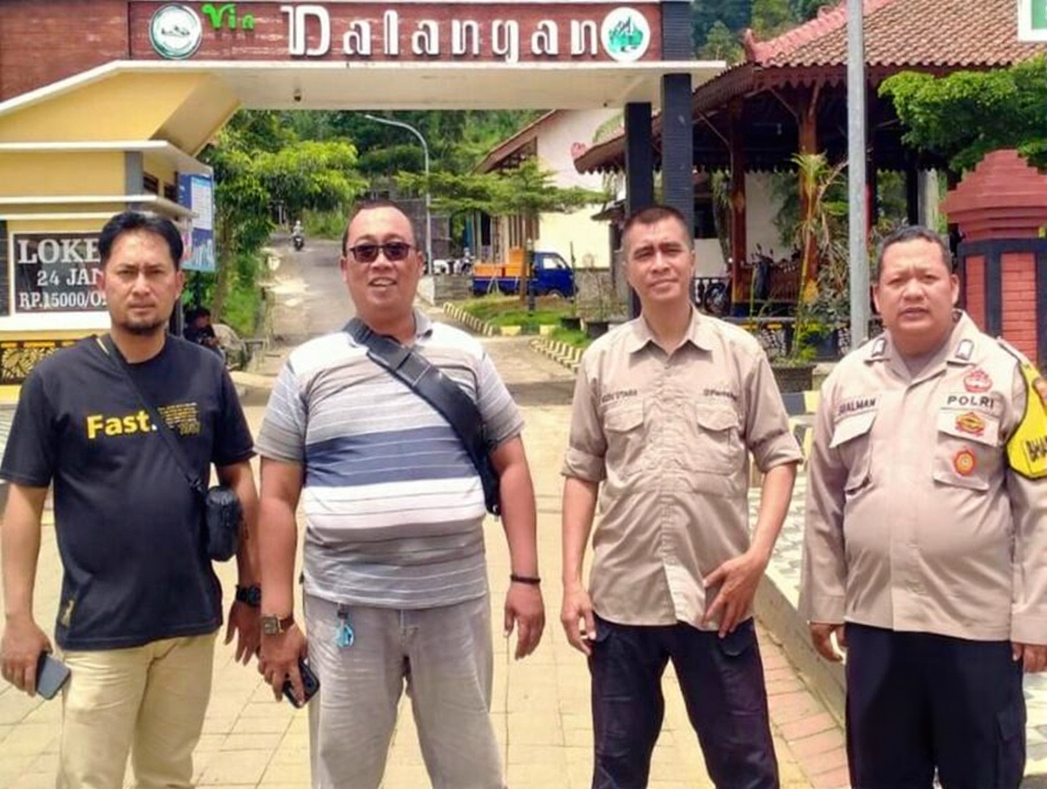 z7wjgxrw4srmw0cvfp7r46ey1w-1